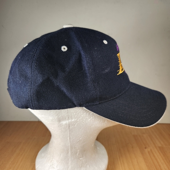 Lakers Hat Cap Black Wool Blend Strap Back Adjustable NBA Basketball - Picture 4 of 8